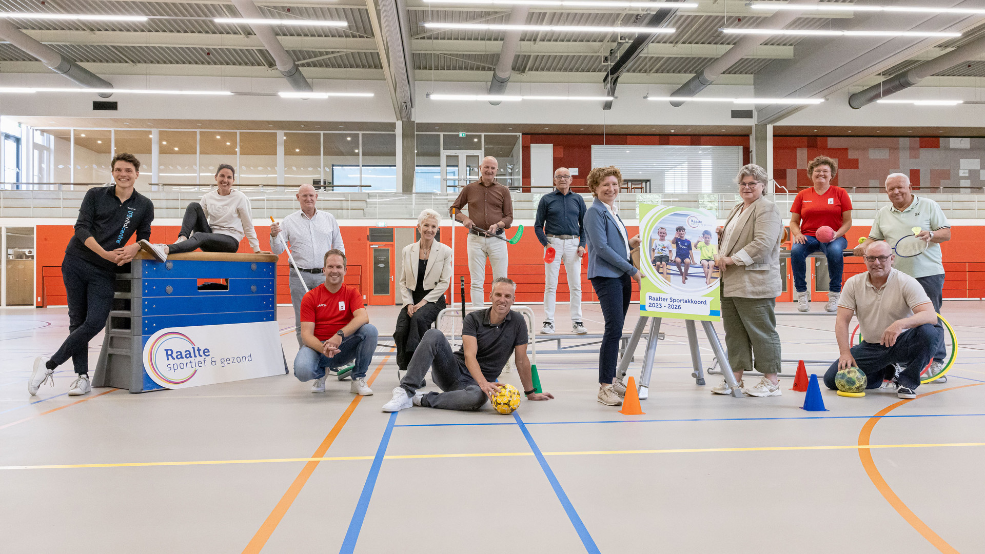 Foto bij persbericht - werkgroep Sportakoord II.jpg